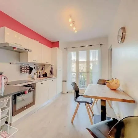 Elegant T5 Avec Clim & Terrasse Apartamento Montpellier